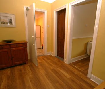 Copland Road, 2 Bed Furnished Apartment, Ibrox – Available 08/12/2025 - Photo 1