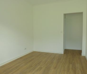 Apartamento T2 para Arrendar em Cascais, Sem Móveis, Remodelado - Foto 5