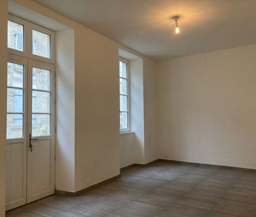 Location appartement 3 pièces, 57.00m², Fontenay-le-Comte - Photo 1