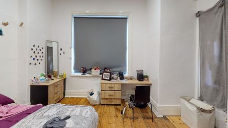 Cardigan Road, Hyde Park - Photo 2