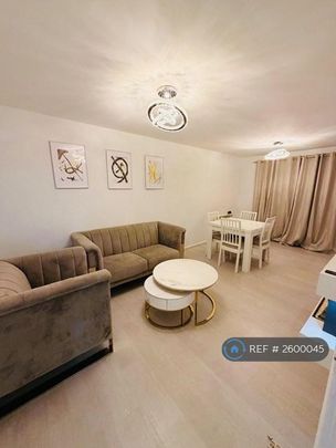 2 bedroom maisonette to rent - Photo 1