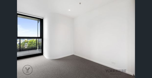 Bright 2 Bedder In Prime Position - Photo 1