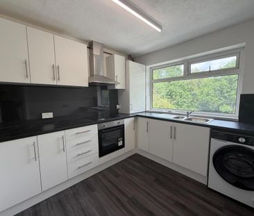 2 bedroom maisonette to rent - Photo 5