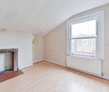 3 bedroom flat to rent - Photo 6