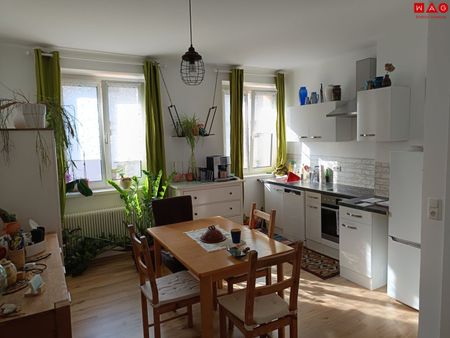 Bezaubernde 2-Zimmer-Wohnung mit allen Vorteilen einer Top-Infrastruktur bietet erholsames Wohnen in zentraler und dennoch naturnaher Grünlage! - Photo 3