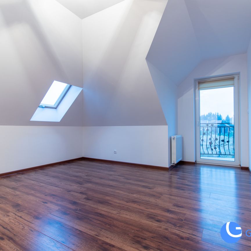 Dom 205m2-6pok *Wieliczka* garaż, ogród - Zdjęcie 1