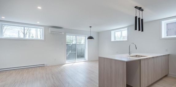 Appartement 5 1/2 à louer St-Hyacinthe (Douville) - Photo 2