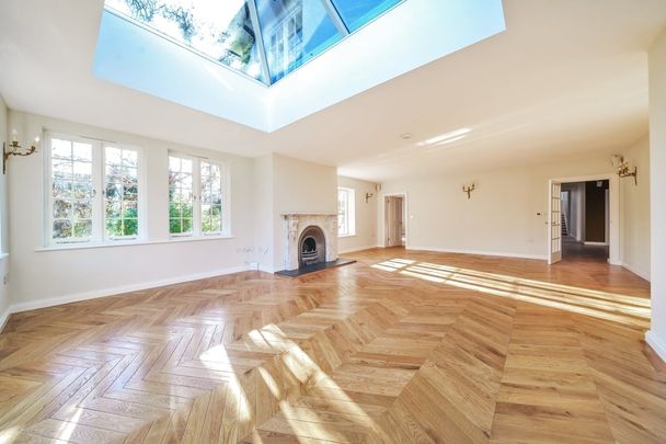 5 bedroom detached house to rent - Photo 1