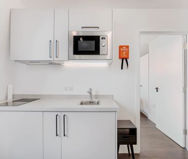 1 Bedroom Apartment - Photo 4