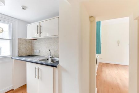 Studio to rent - Photo 4