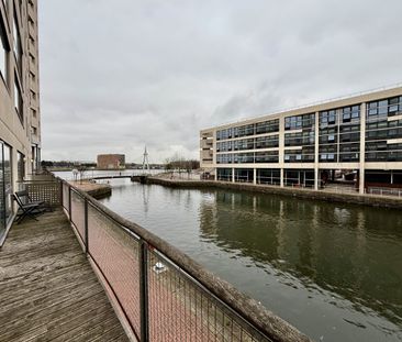 Altair House, Falcon Drive, Cardiff - Photo 1