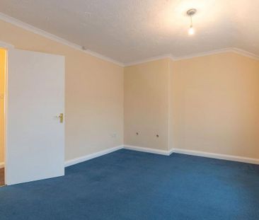 2 bedroom semi-detached house to rent - Photo 6