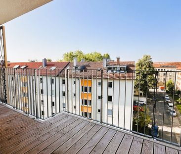 Ganz fein & neu: mit Dachterrasse und Einbauküche! - Photo 1
