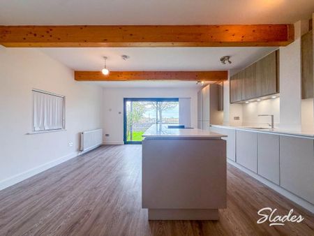4 bedroom townhouse to rent - Photo 4