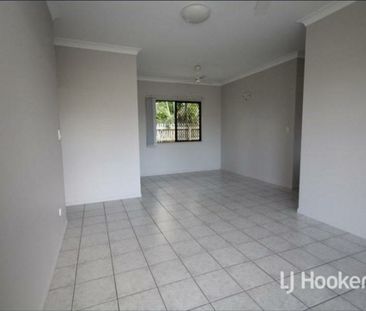 19 Daytona Drive, Kirwan - Photo 2