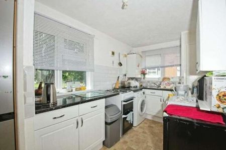 Anderson Place, Cardiff, CF24 - Photo 2