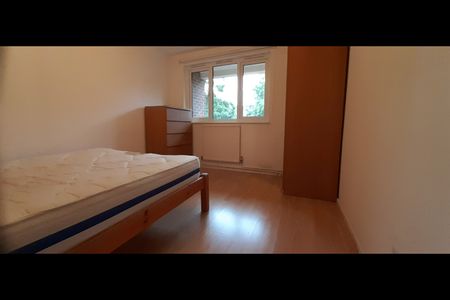 1 Bed Flat, Wynford Road, N1 - Photo 3