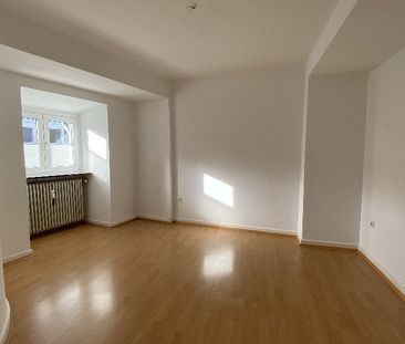Neuss – zentraler geht’s nicht! 2 Zimmer Dachgeschosswohnung mitten... - Photo 6