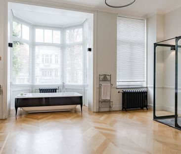 Woning te huur in Ukkel voor € 5.200 met 4 slaapkamers - Photo 3