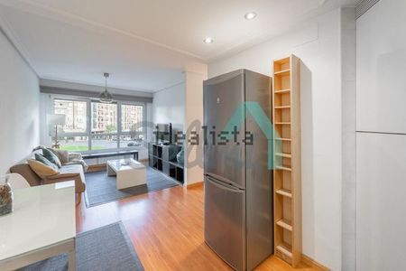 Alquiler de piso en Avenida Lisboa - Photo 4