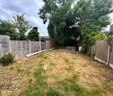 3 bedroom property to rent - Photo 2