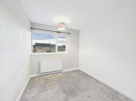 Hales Close, Cheltenham, Gloucestershire, GL52 - Photo 4