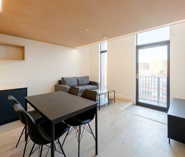 2 bedroom apartment to rent - Photo 2