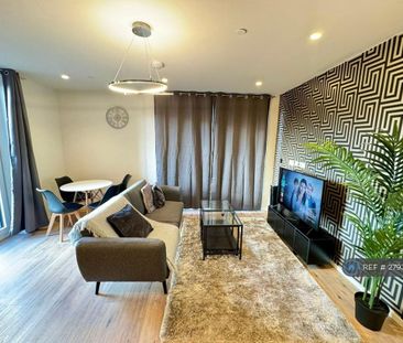 1 bedroom in a flat share to rent - Photo 1