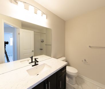 For Lease - 15 BARLEY Lane, Hamilton, Ontario - Photo 5