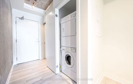 King East Lofts - Photo 4