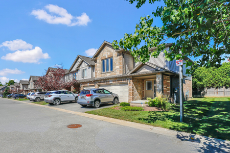 Riverbend Place and Upper Shore Townhomes - Townhouse (3 bedroom) - Photo 4