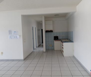 Location Appartement 4 pièces 78m² PAPEETE 98714 - Photo 4