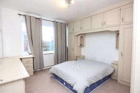 3 bedroom detached house to rent - Photo 5