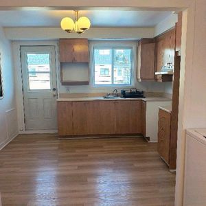 Grand 3-1/2 ( ancien 4-1/2) lumineux, disponible immédiatement - Photo 2