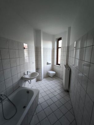 ➡️Zentrale 4-Zimmer-Wohnung Bad! ➡️ JOBCENTER MÖGLICH !!! - Photo 1