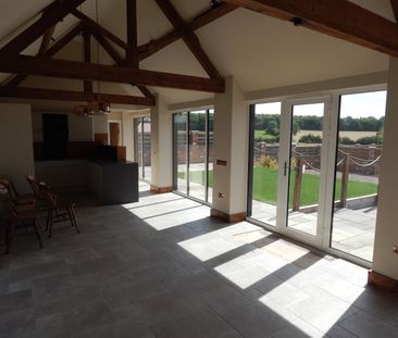 Stoney Lane, Alvechurch, Birmingham - Photo 2