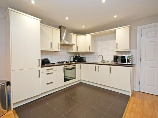 2G The Demesne, Carryduff, - Photo 1