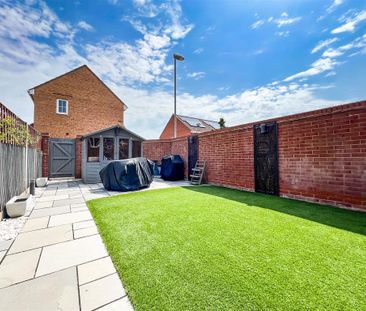 3 bedroom semi-detached house to rent - Photo 6