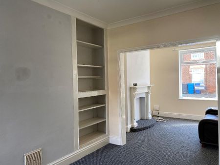 2 bedroom terraced house to rent - Photo 4
