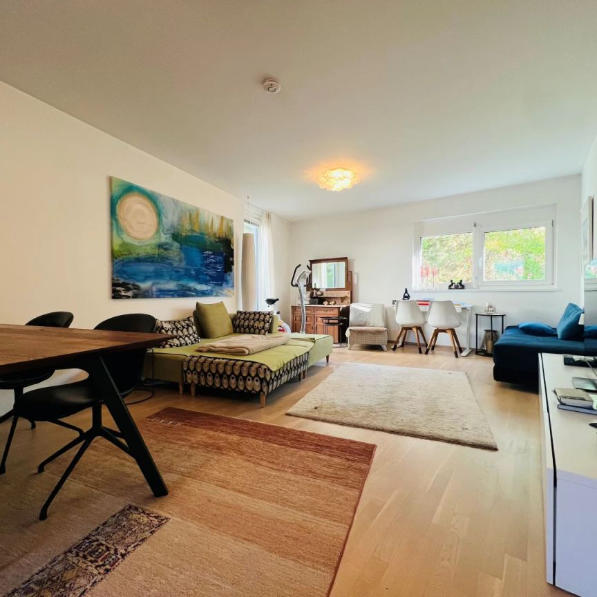 Moderne 3-Zimmerwohnung mit Loggia und Garage - Photo 1