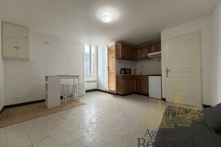 PEILLE : 2 pièces avec combles - Photo 5