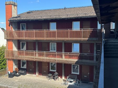 Ernst Ahlgrensgatan, Hörby - Photo 2