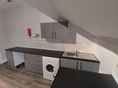 1 bedroom flat to rent - Photo 4