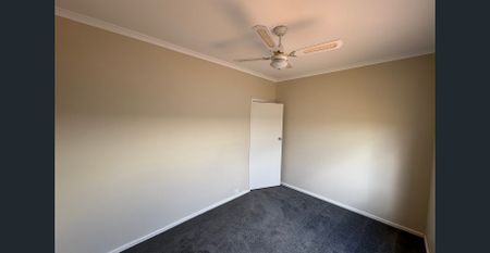 PICTURESQUE VIEWS! - Photo 2