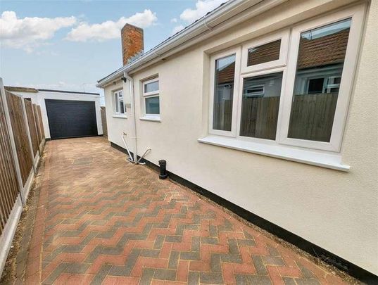 Fairfield Crescent, Leigh-on-sea, SS9 - Photo 1