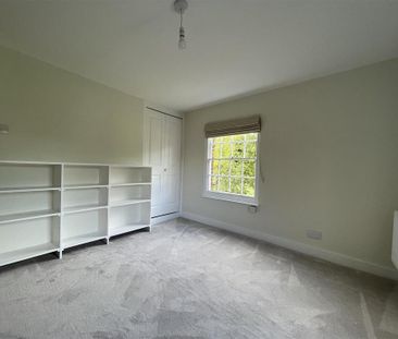 2 bedroom house to rent - Photo 1