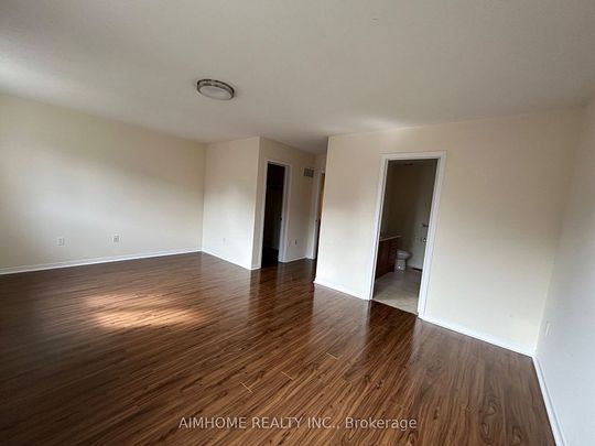 For Lease - 1255 Blencowe Crescent, Newmarket, Ontario - Photo 1