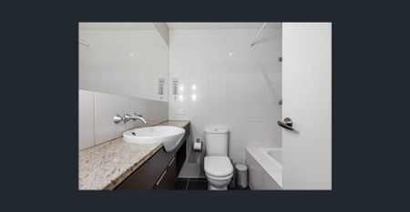 Trendy Near-New 3-Storey Townhouse in Prime City Location - Photo 5