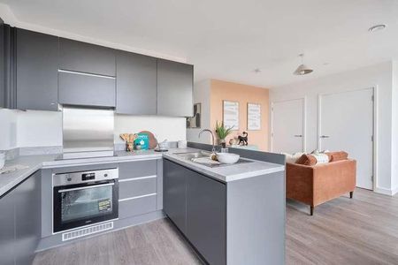 New Road Triangle, Feltham, TW14 - Photo 5