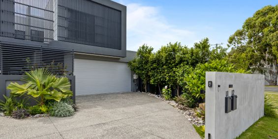 Luxury Furnished Home In Coolum Beach - Photo 3